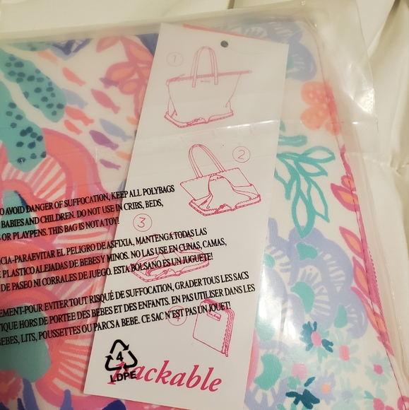 HOST PICK! Lilly Pulitzer Packable Tote - Picture 3 of 5